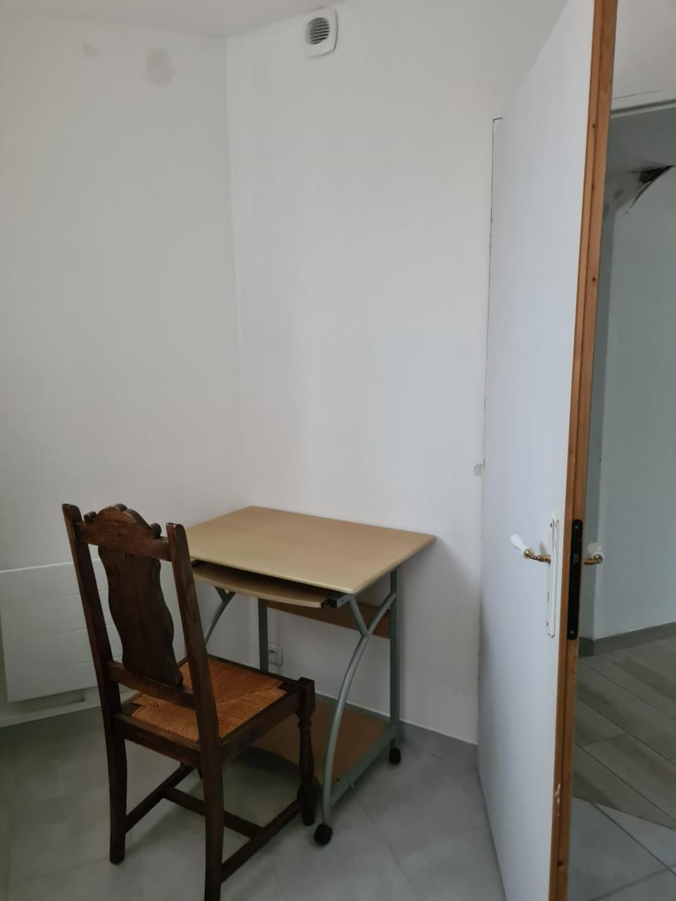 Seating area, Bedroom