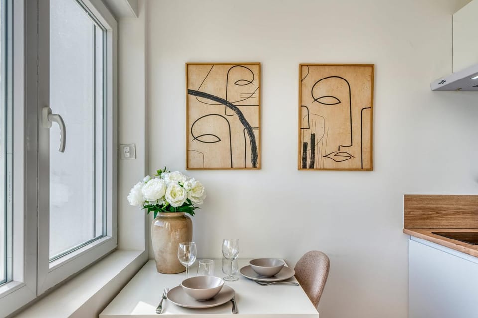 La Suite Crème - Métro D - Gare de Vénissieux Apartment in Auvergne-Rhône-Alpes