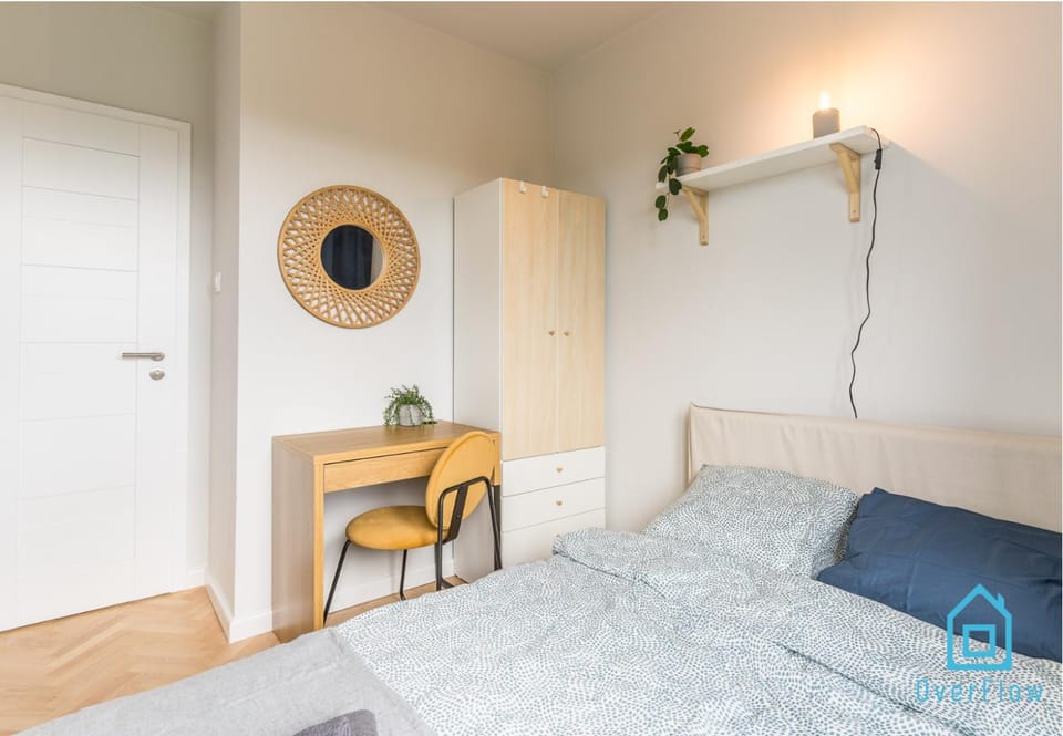 Bigly Room - Cozy and peaceful place, 12 minutes from Gdańsk Old Town & Seaside Vacation rental in Gdansk