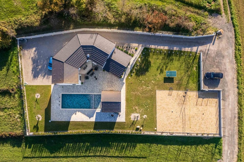Day, Bird's eye view, Garden, Pool view, Swimming pool