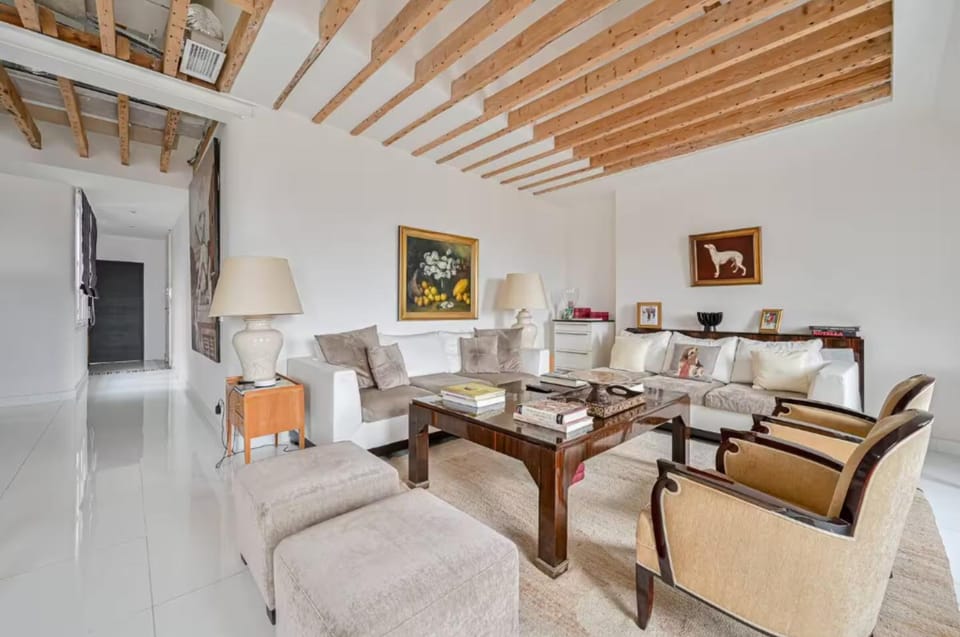 Property building, Living room