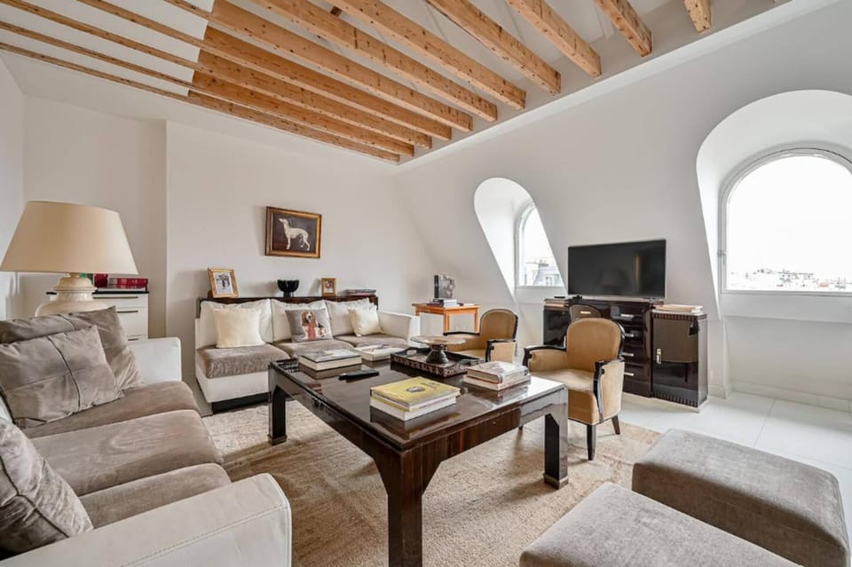 Property building, Living room