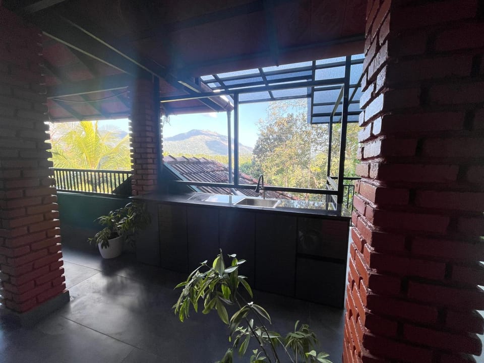 View (from property/room), Balcony/Terrace