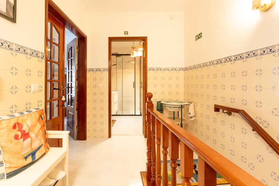 BBA1 Appartement climatisé centre-ville Ferrel Apartment in Peniche