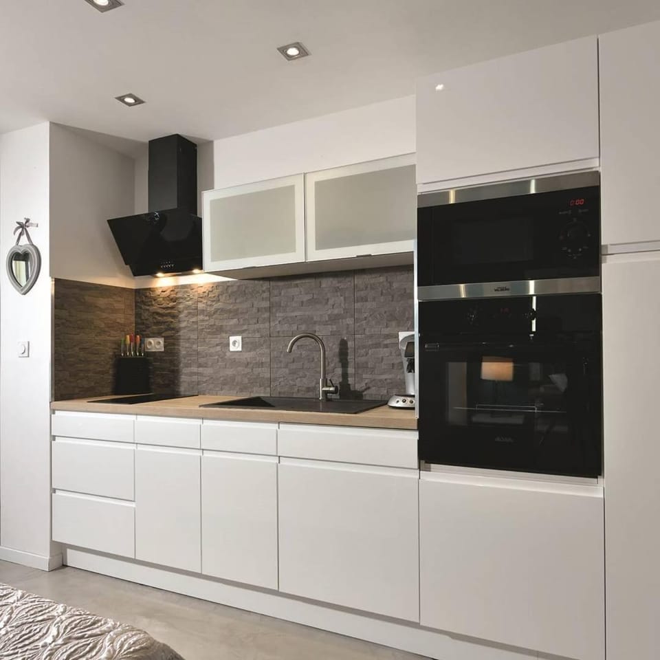 STUDIO BOLERO - Héliopolis D 45 - Luxe -By AGN - 2 personnes Apartment in Agde