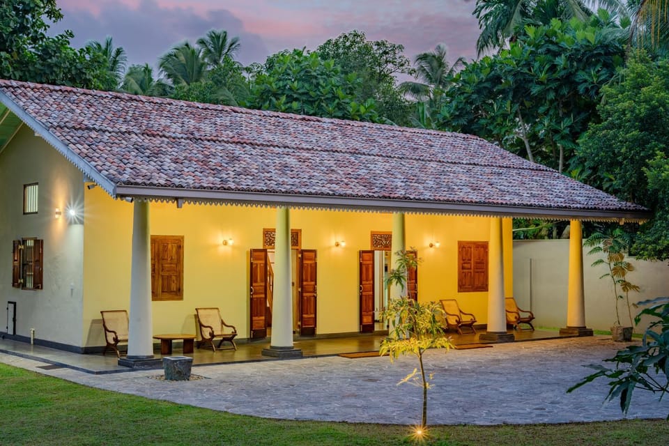 Property building, Day, Garden