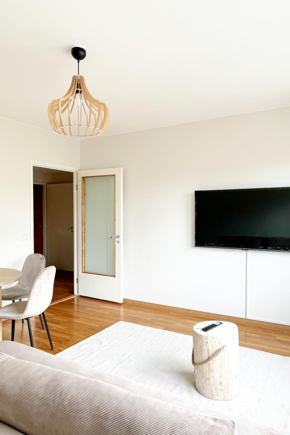 TV and multimedia, Living room, Photo of the whole room