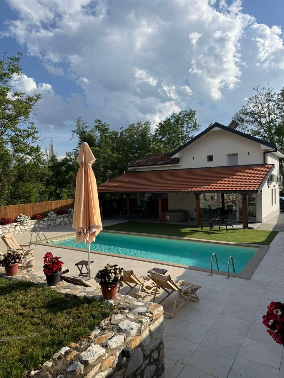 Villa Atanis Villa in Greater Skopje, North Macedonia