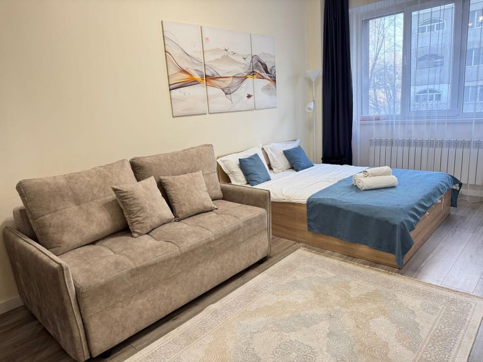 Living room, Photo of the whole room, Seating area