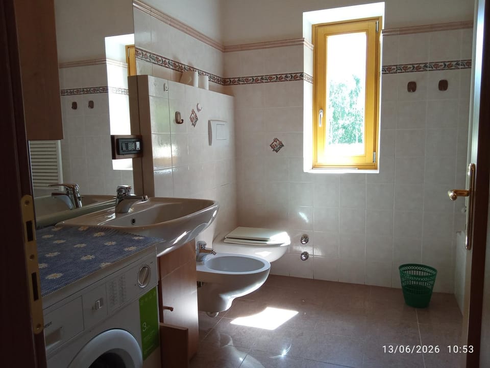 Toilet, Bathroom, bidet, washing machine