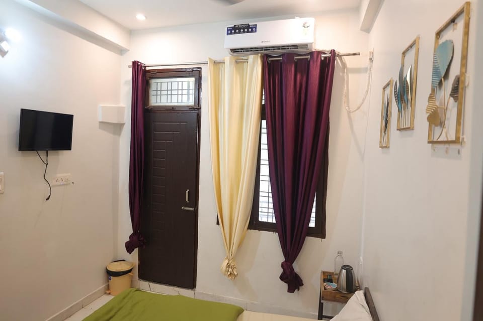 OLT Hostel Rishikesh Hostel in Rishikesh