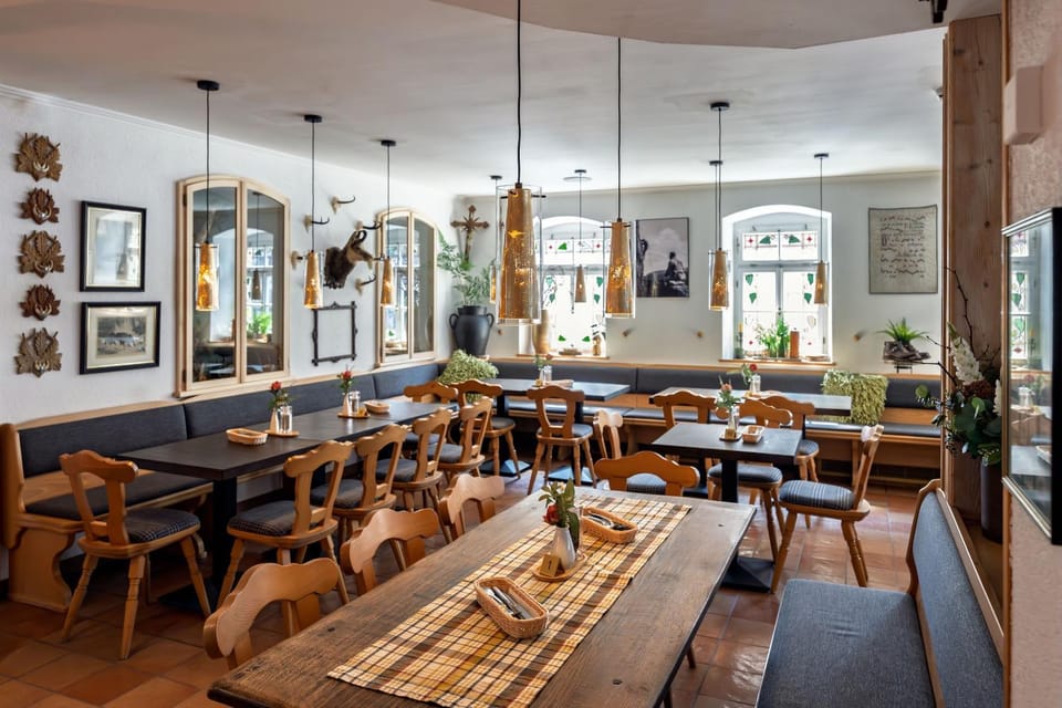 Restaurant/places to eat