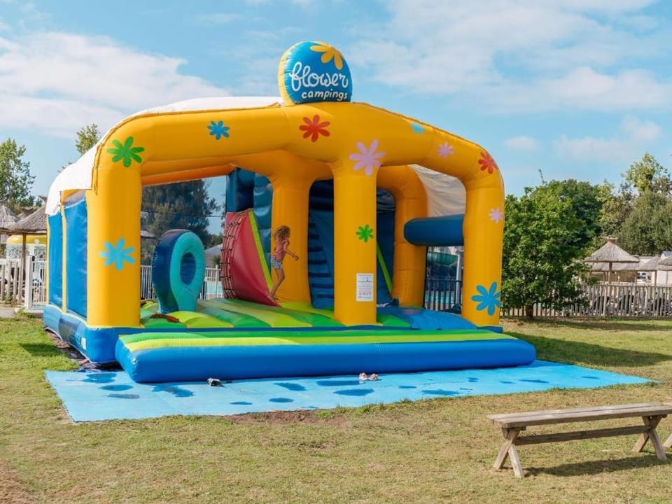 Mobil home Bord de Mer Campground/ 
RV Resort in Fouesnant