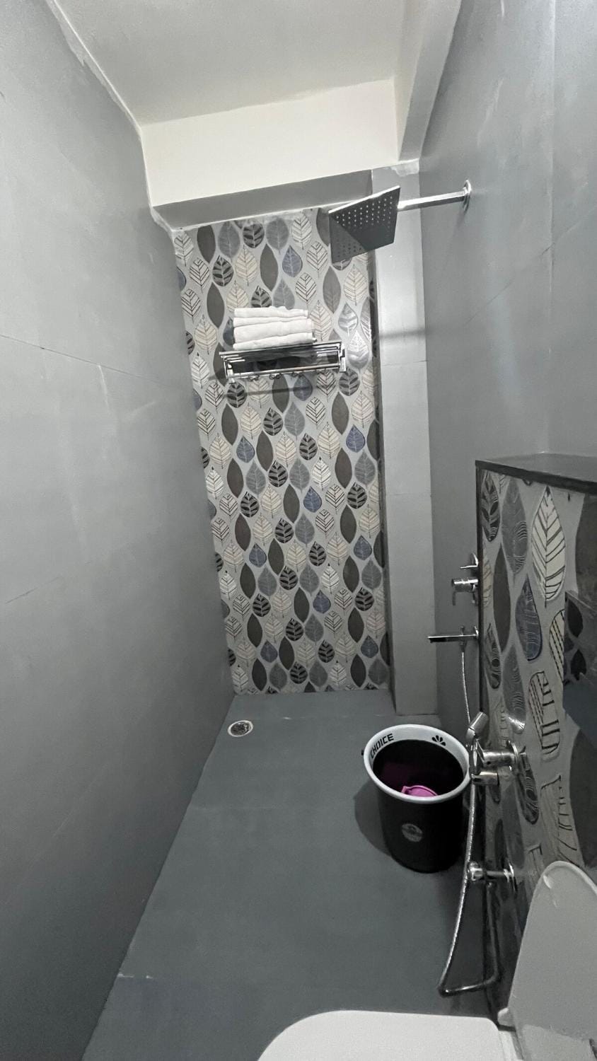 Millennium Suites - Comfy Rooms Apartment in India