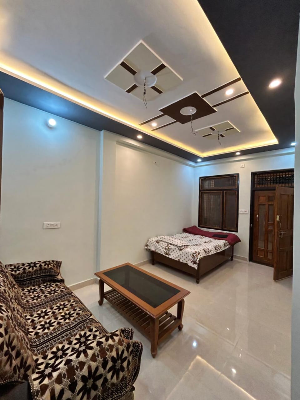 Bed, Living room, Bedroom