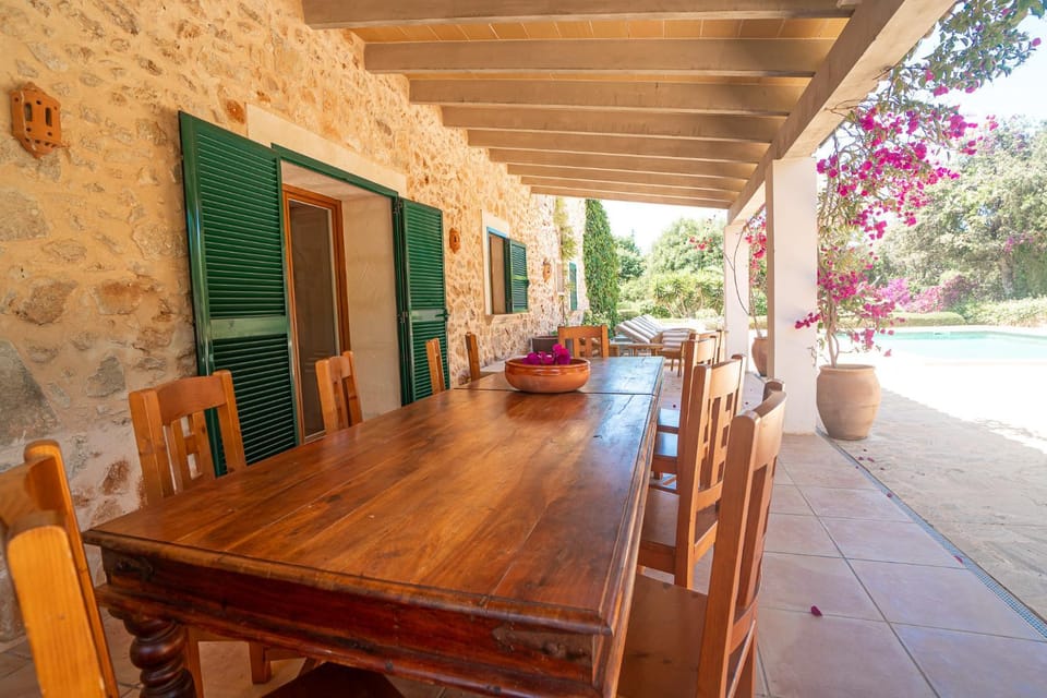 Finca Can Pau House in Migjorn