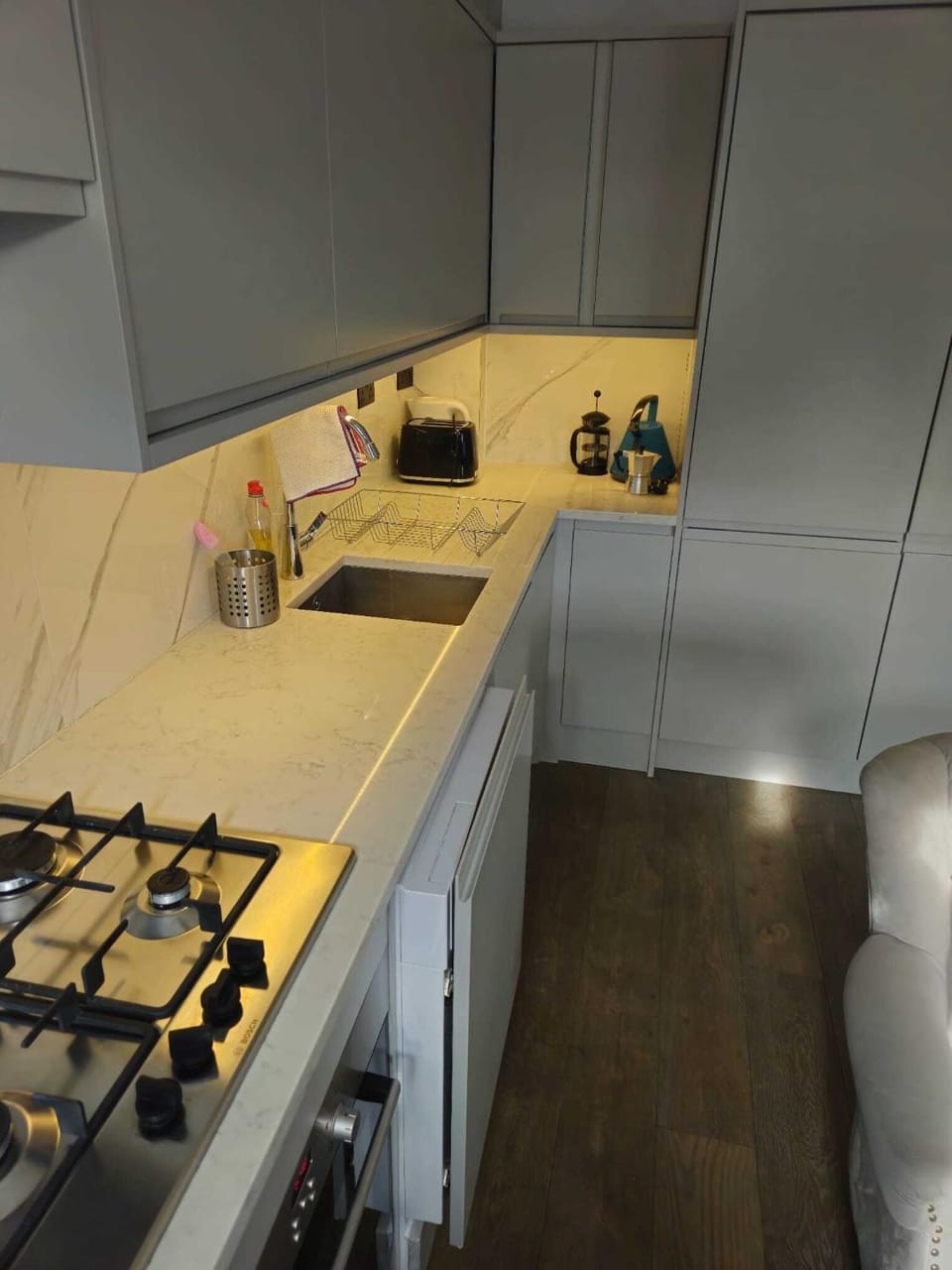 Kitchen or kitchenette