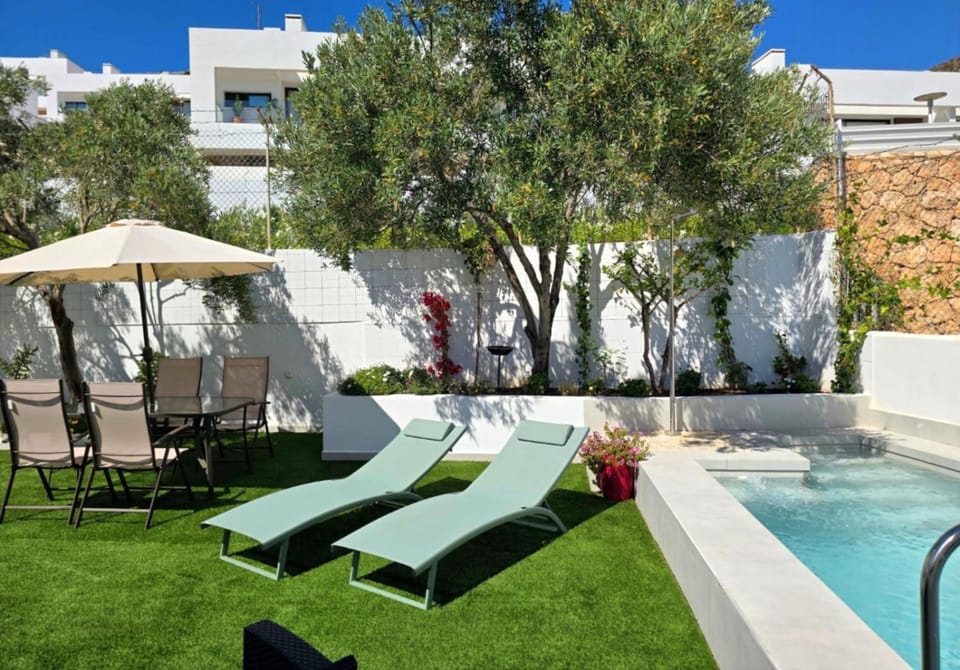 Summer, Garden, Solarium, Swimming pool, sunbed