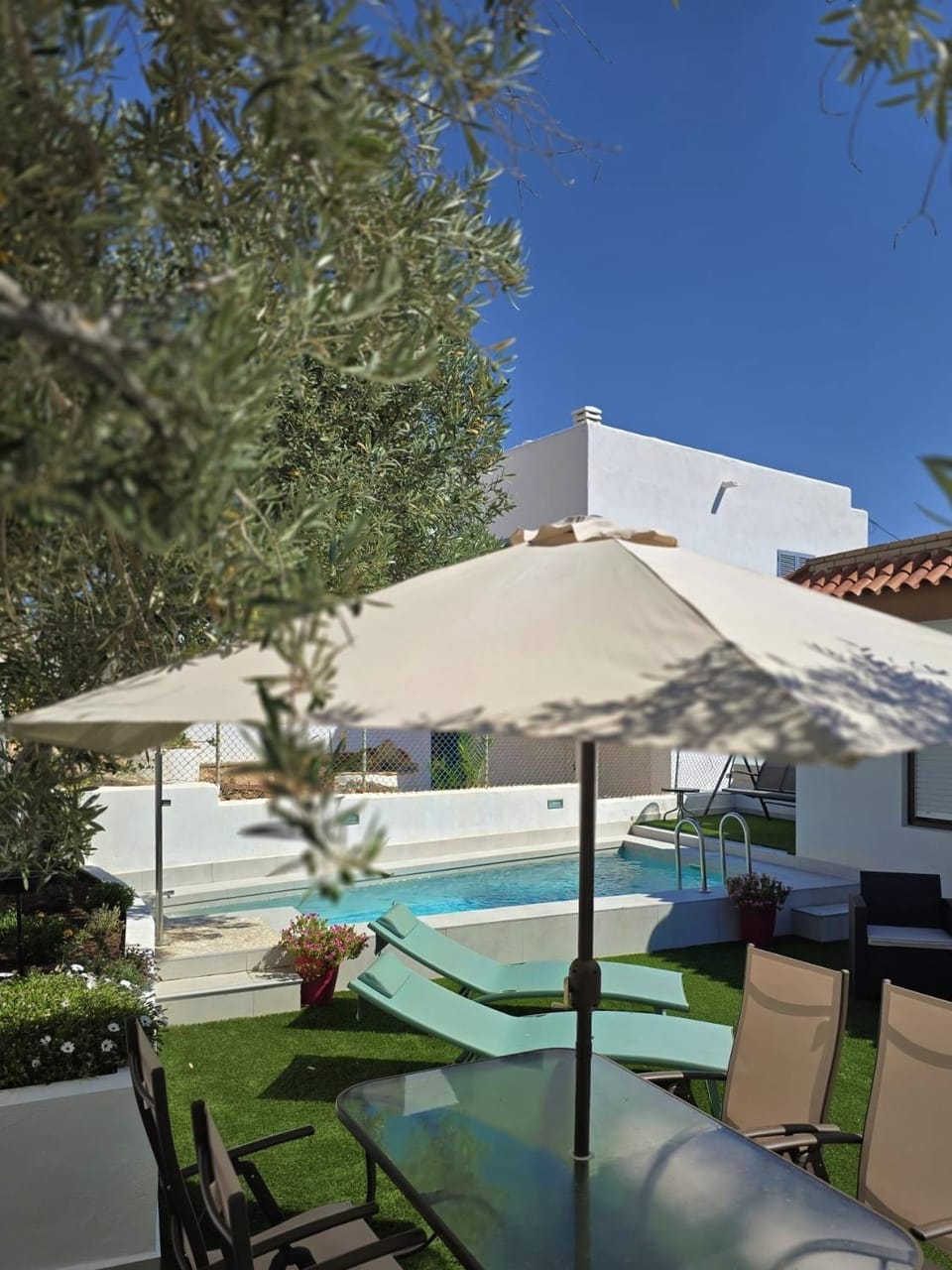 Garden, Balcony/Terrace, Garden view, Pool view, Swimming pool, sunbed