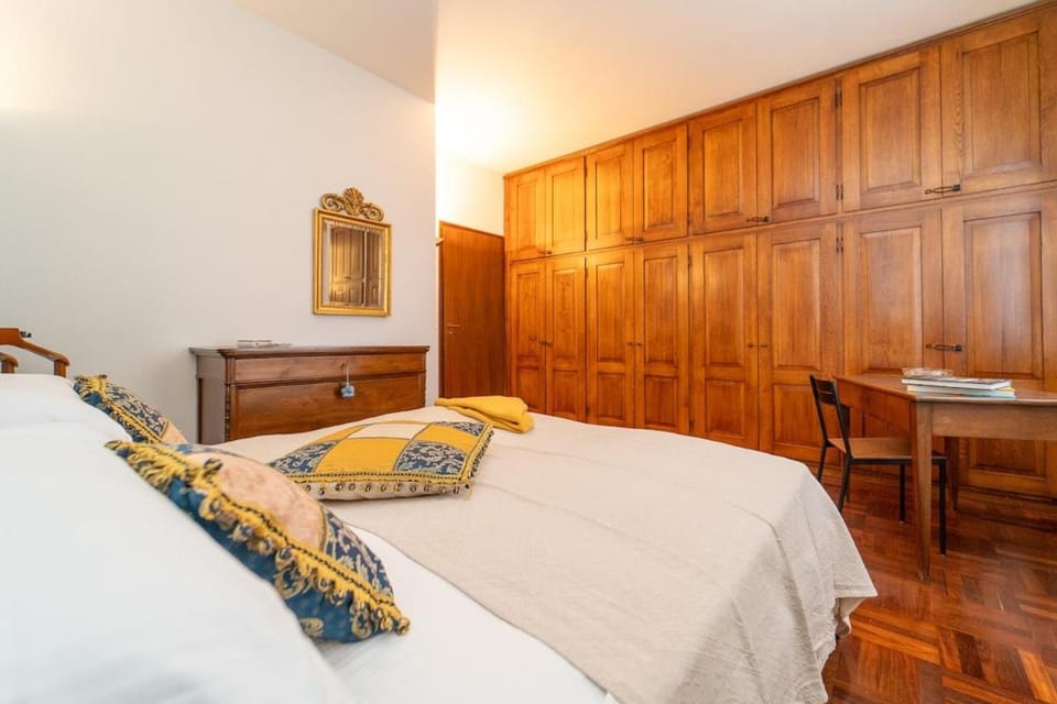 Apt citylife - 5 min sansiro con garage Apartment in Milan
