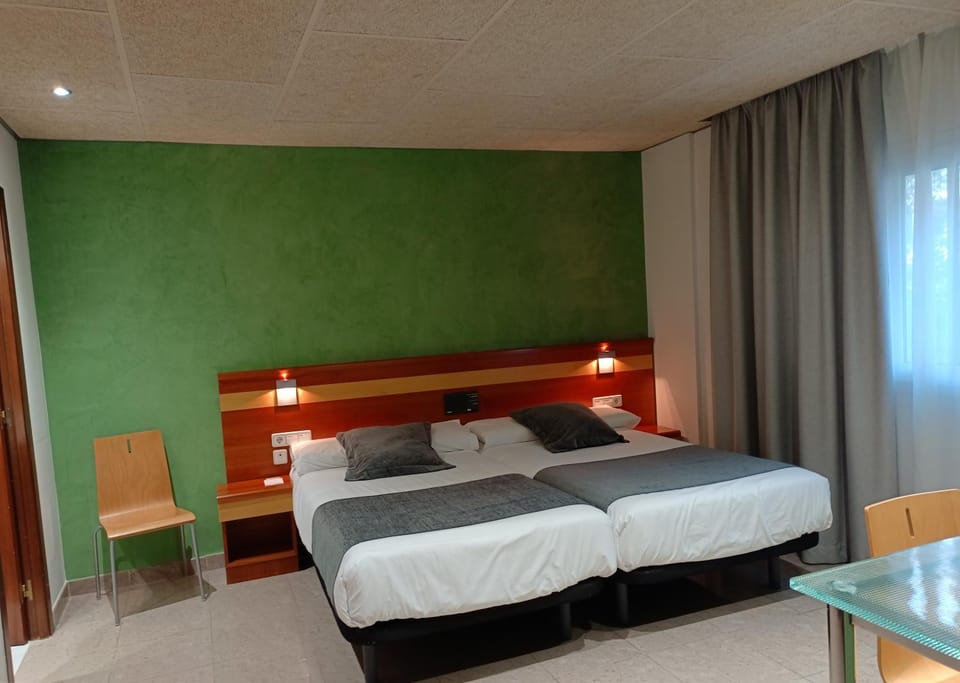 Photo of the whole room