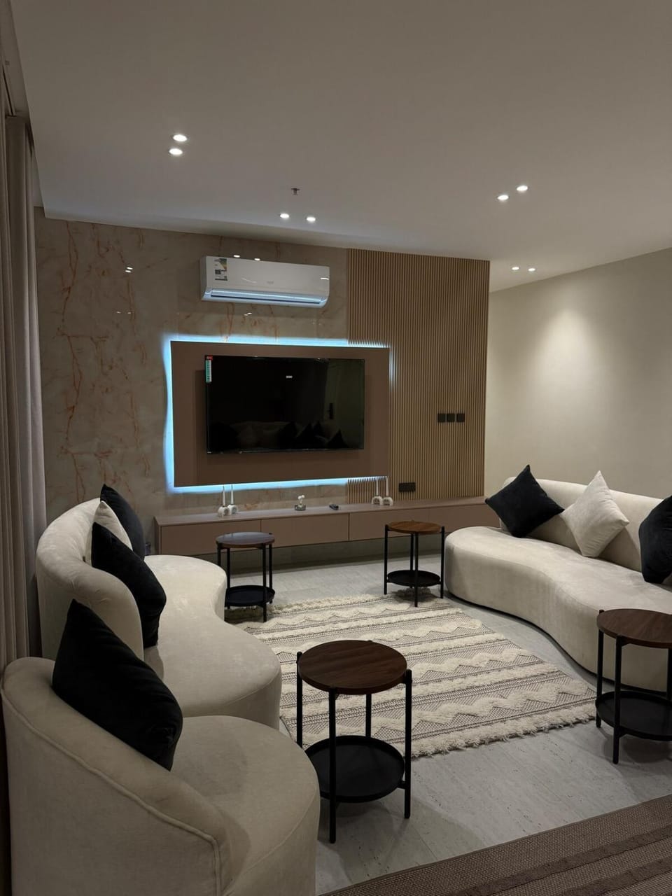 شقة فاخرة Apartment in Al Khobar