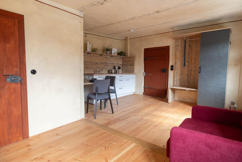 Genusspur - Schiefer Salon Apartment in Fürth