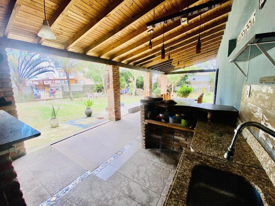 Casa na Praia e Campo House in Garopaba