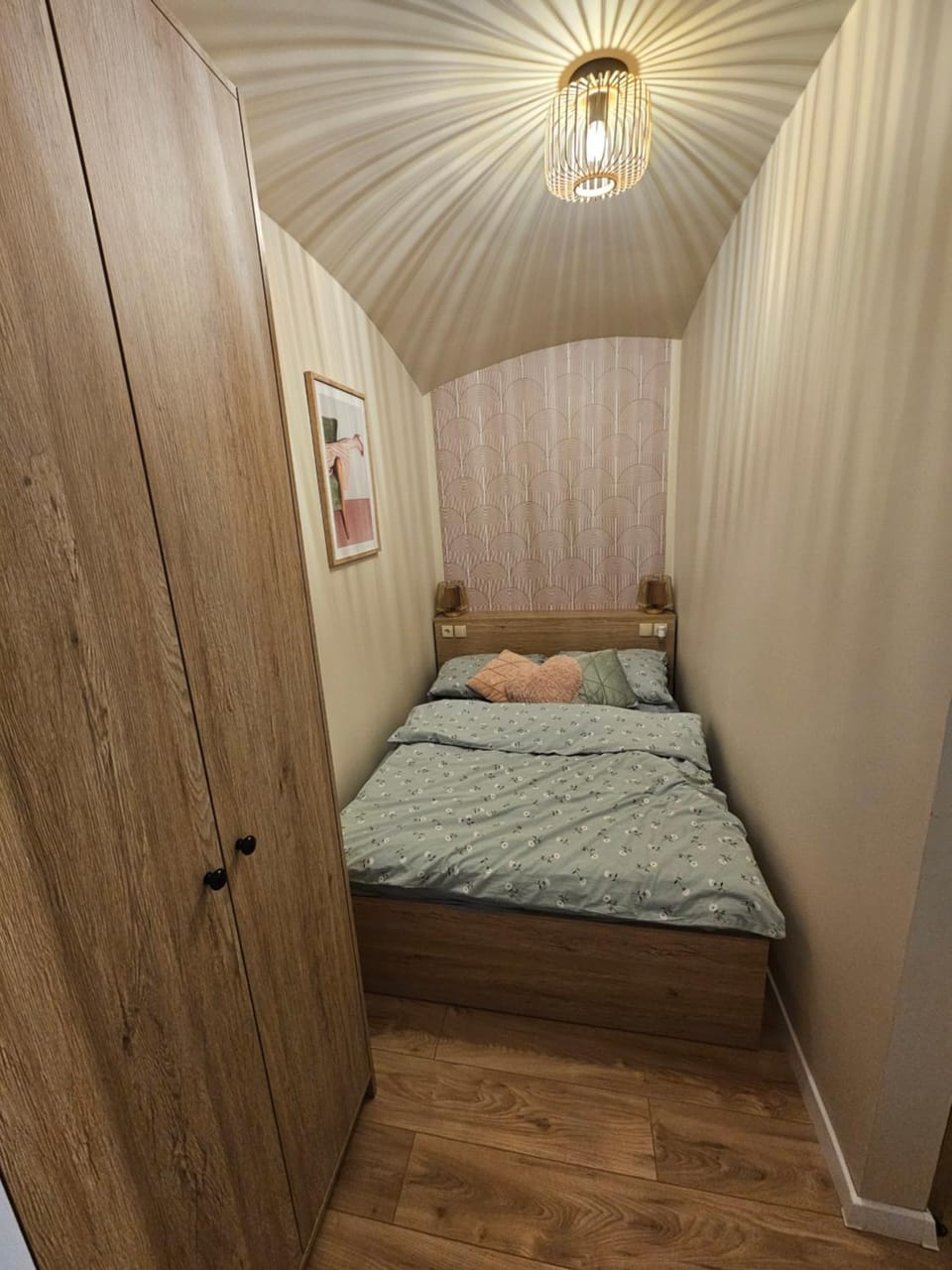 Apartament Pod Kasztanem Apartment in Lower Silesian Voivodeship