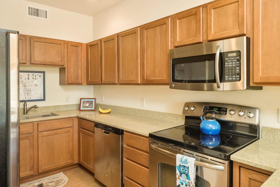 Eco-Friendly Townhome in Sedona Nature House in Village of Oak Creek