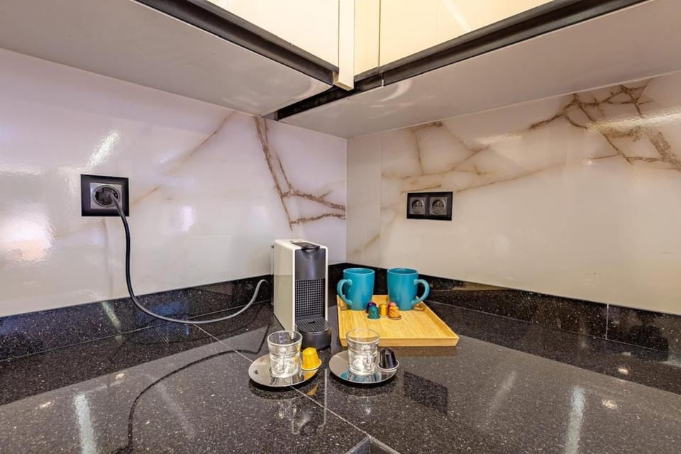 Large elegant 2BR Apt in Gueliz Apartment in Marrakesh