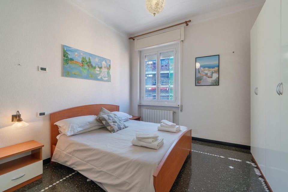 Property building, Living room, Bedroom