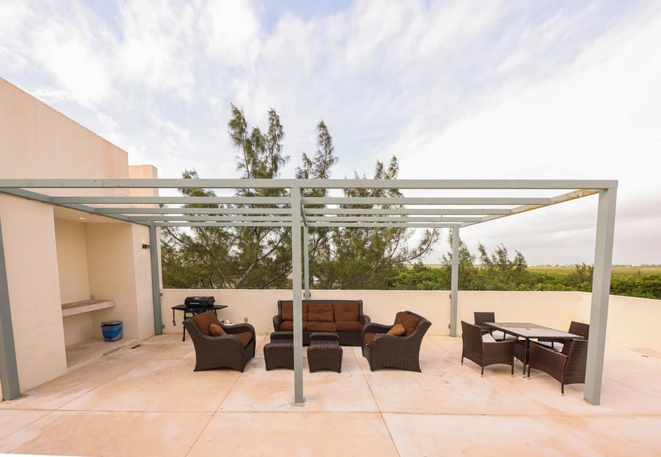 Balcony/Terrace, Seating area, sunbed