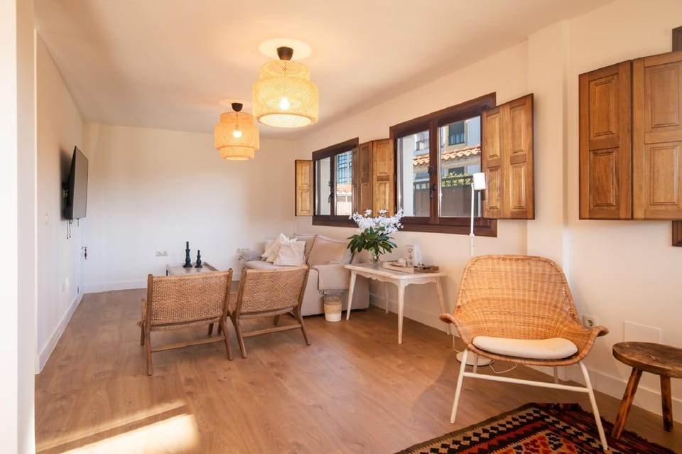 Living room, Garden view