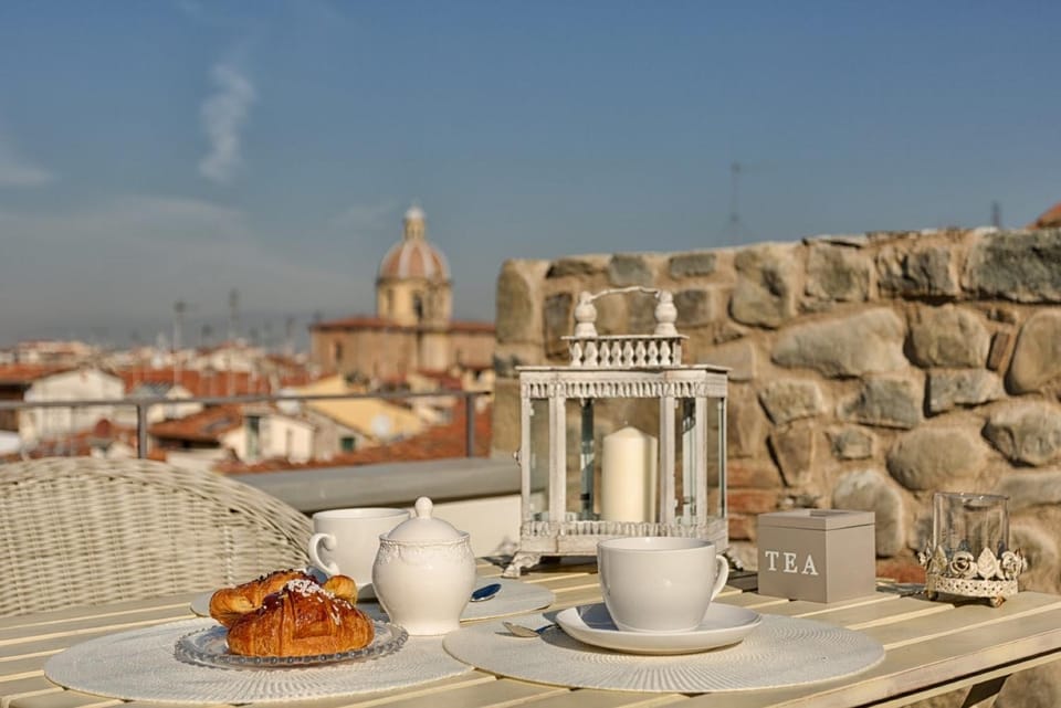 Apartments Florence Beautiful Terrace Serragli Apartment in Florence