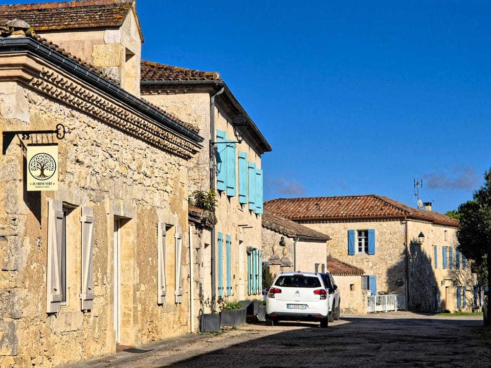 Au chêne vert Bed and Breakfast in Occitanie