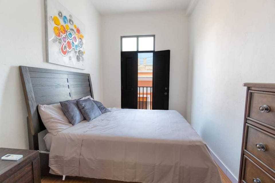 Bed, Balcony/Terrace, Bedroom, air conditioner