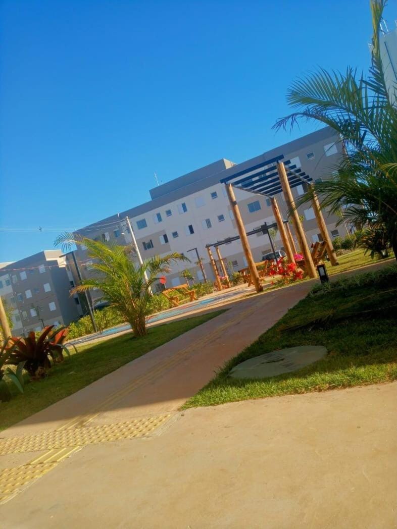 Apto com piscina Apartment in São Carlos