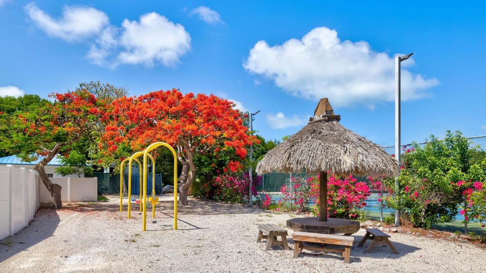 Heavenly Hideaway Ocean Pointe 3306 House in Tavernier
