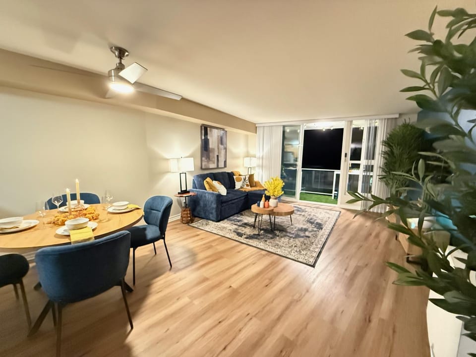 Oceanfront 1 BR Oasis w Parking & Pool 417 Apartment in Redondo Beach