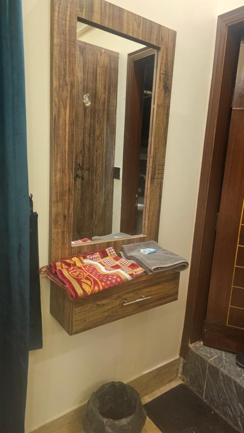 Karachi Guest House Bed and Breakfast in Karachi