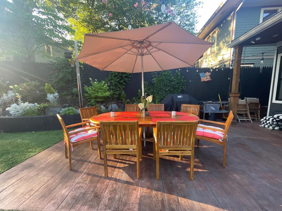 Midtown 6bed 5bath w pool and sauna House in Atlanta