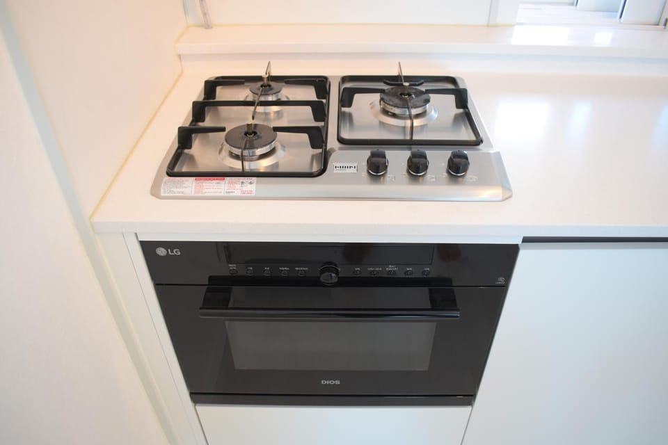 Kitchen or kitchenette, stove, kitchen