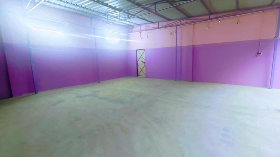 Entire ground flr & Lawn Jhargram Town House in West Bengal