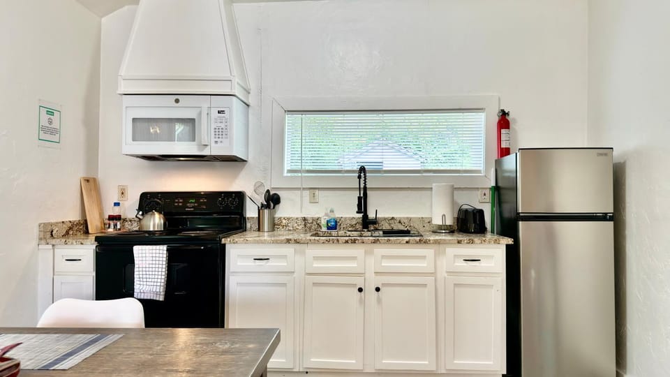 microwave, stove, toaster