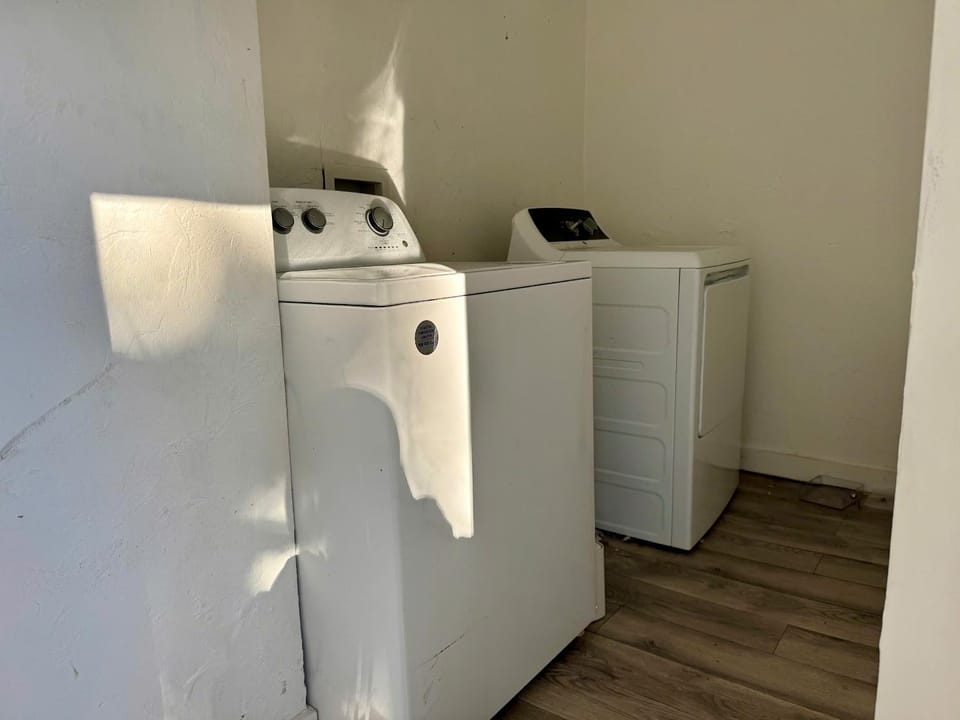 1BR Apt 4 mins OCU, Unit B House in Oklahoma City