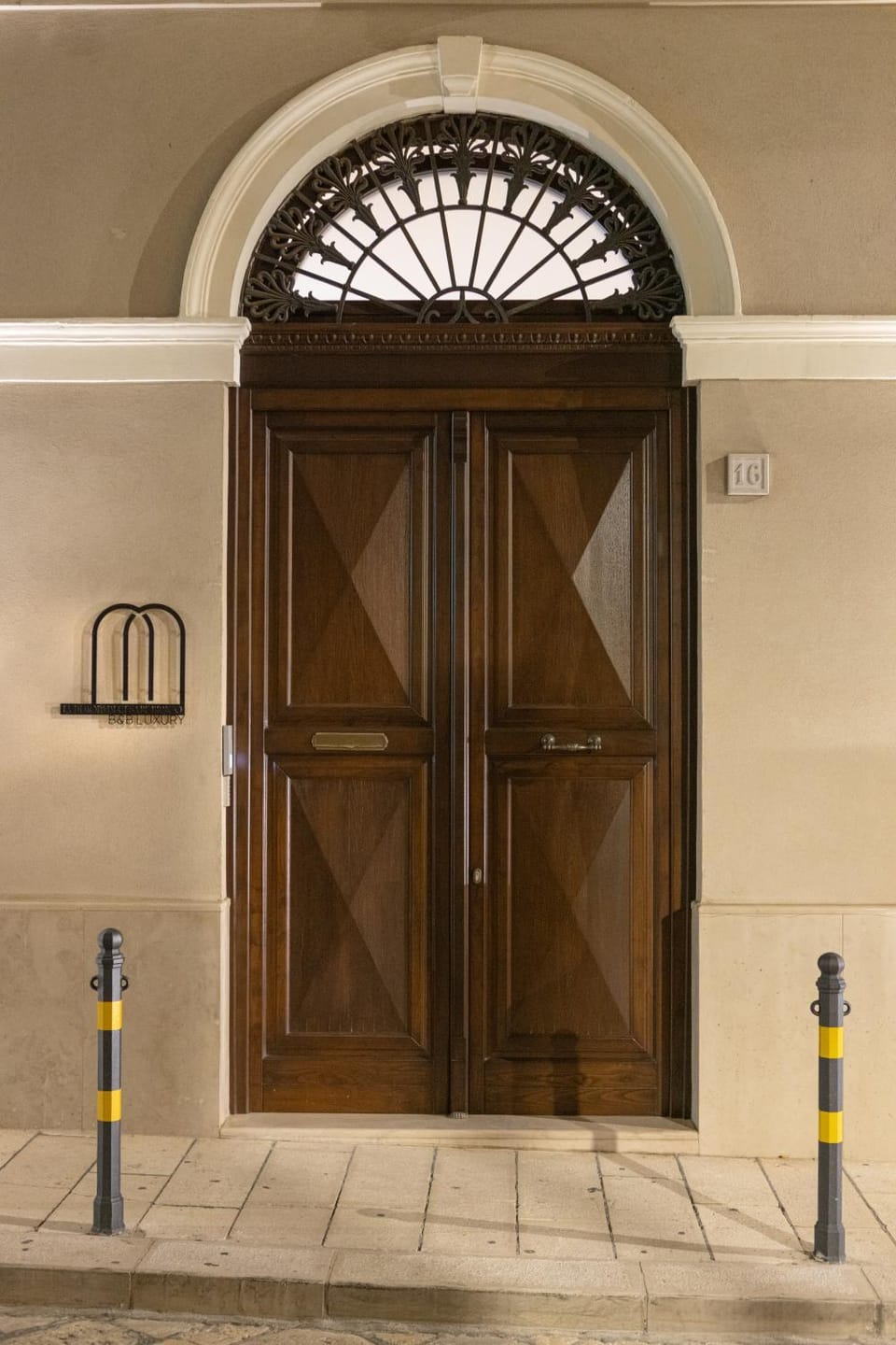 Property building, Facade/entrance, Internal: Not applicable to any particular room