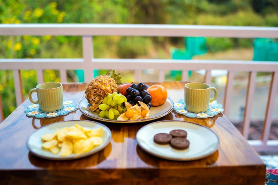 View (from property/room), Balcony/Terrace, Food and drinks