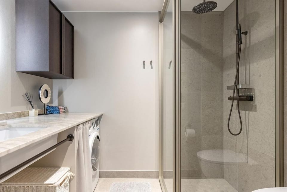 Nordic Gem Apartment in Solna