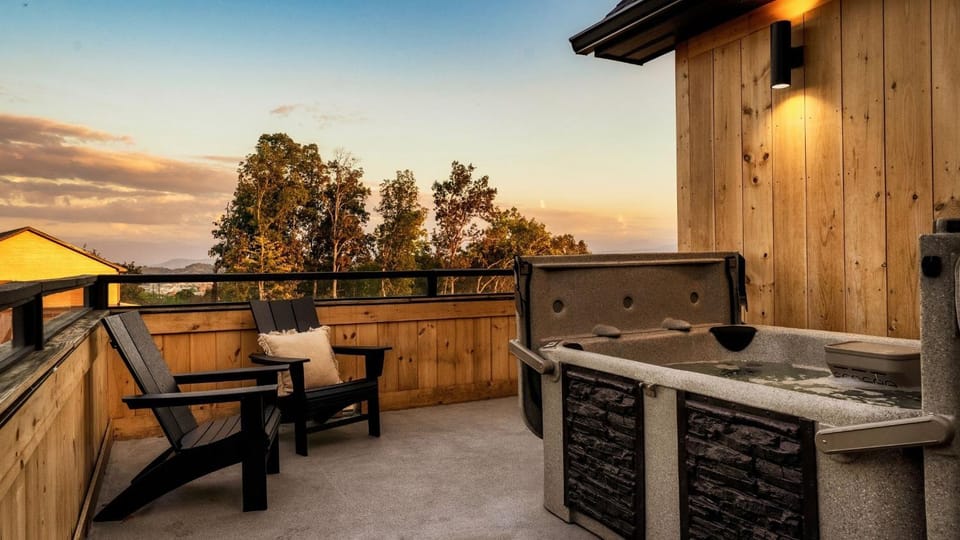 Ying at Reedmont Chalet in Sevierville